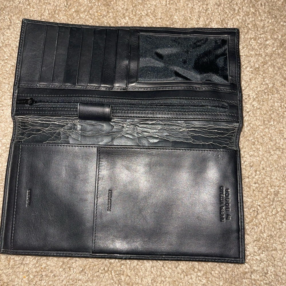 Used, In Good Condition Only The Middle Part Is D… - image 1